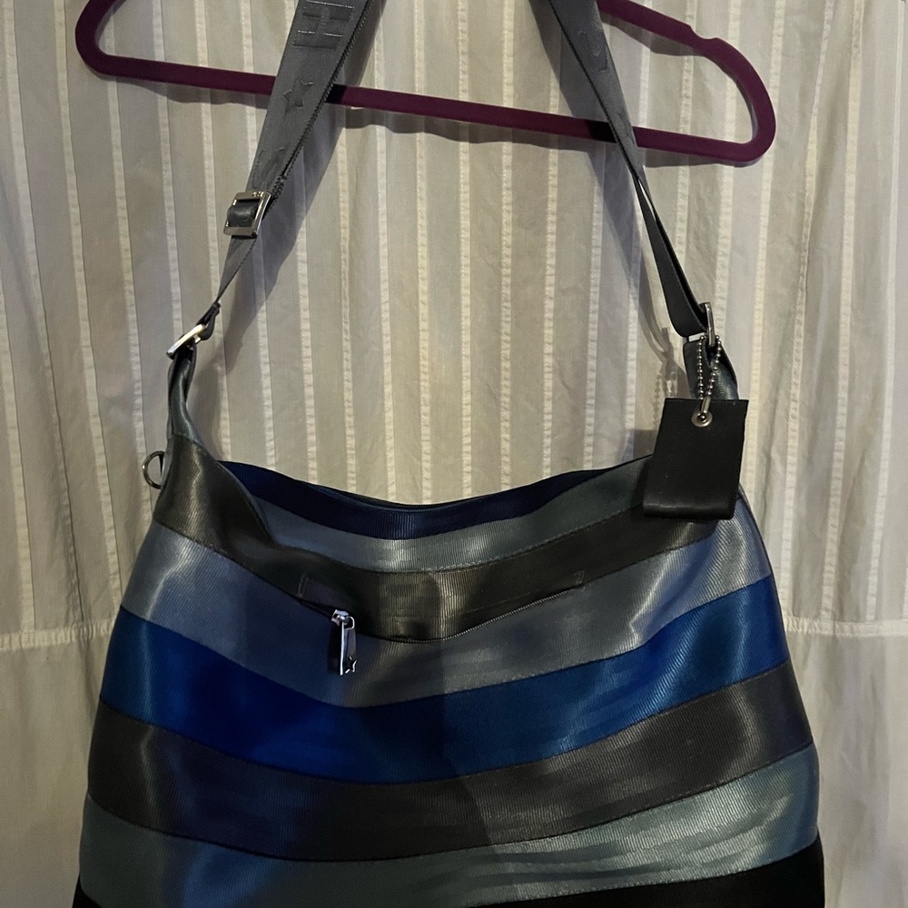 Harveys Seatbelt Bag Blue Jeans Baby Bag
